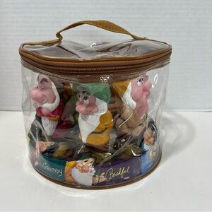 Disney Snow White Seven Dwarf Pool Bath Tub Toy Set